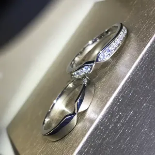 Geometric Interlocking Pavé-Set Silver-Tone Matching Rings
