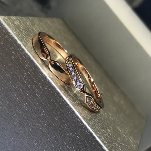 Geometric Interlocking Pavé-Set Silver-Tone Matching Rings 4