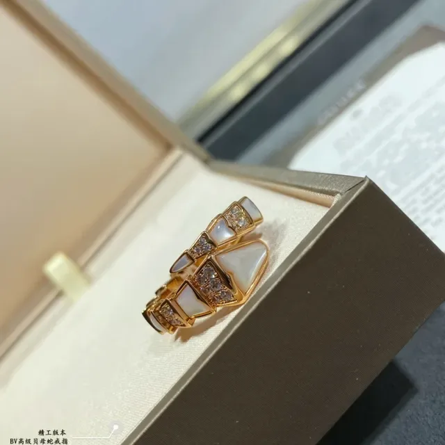 Geometric Mother-of-Pearl and Pavé Stone Ring 5