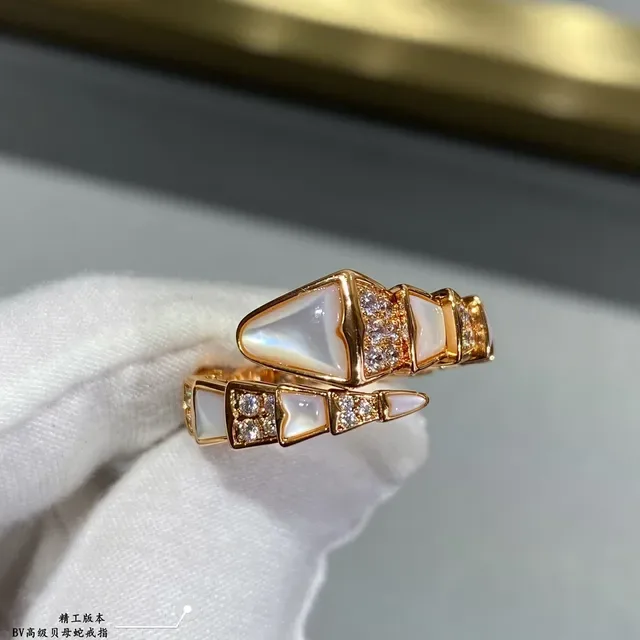 Geometric Mother-of-Pearl and Pavé Stone Ring 6