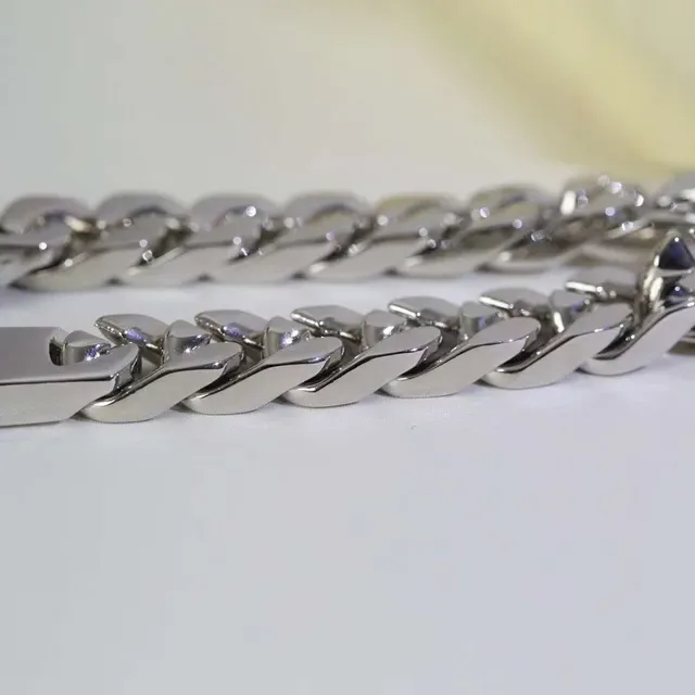 Gold and Silver Tone Chunky Curb-Link Toggle Clasp Bracelets 4