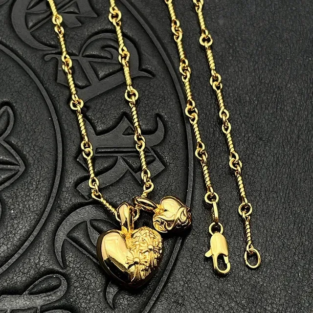 Gold Black Heart-Shaped Pendant Necklace 6