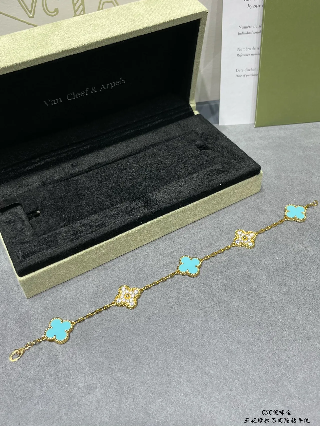 Gold Blue Chain-Link Clover-Shaped Charms Bracelet 2