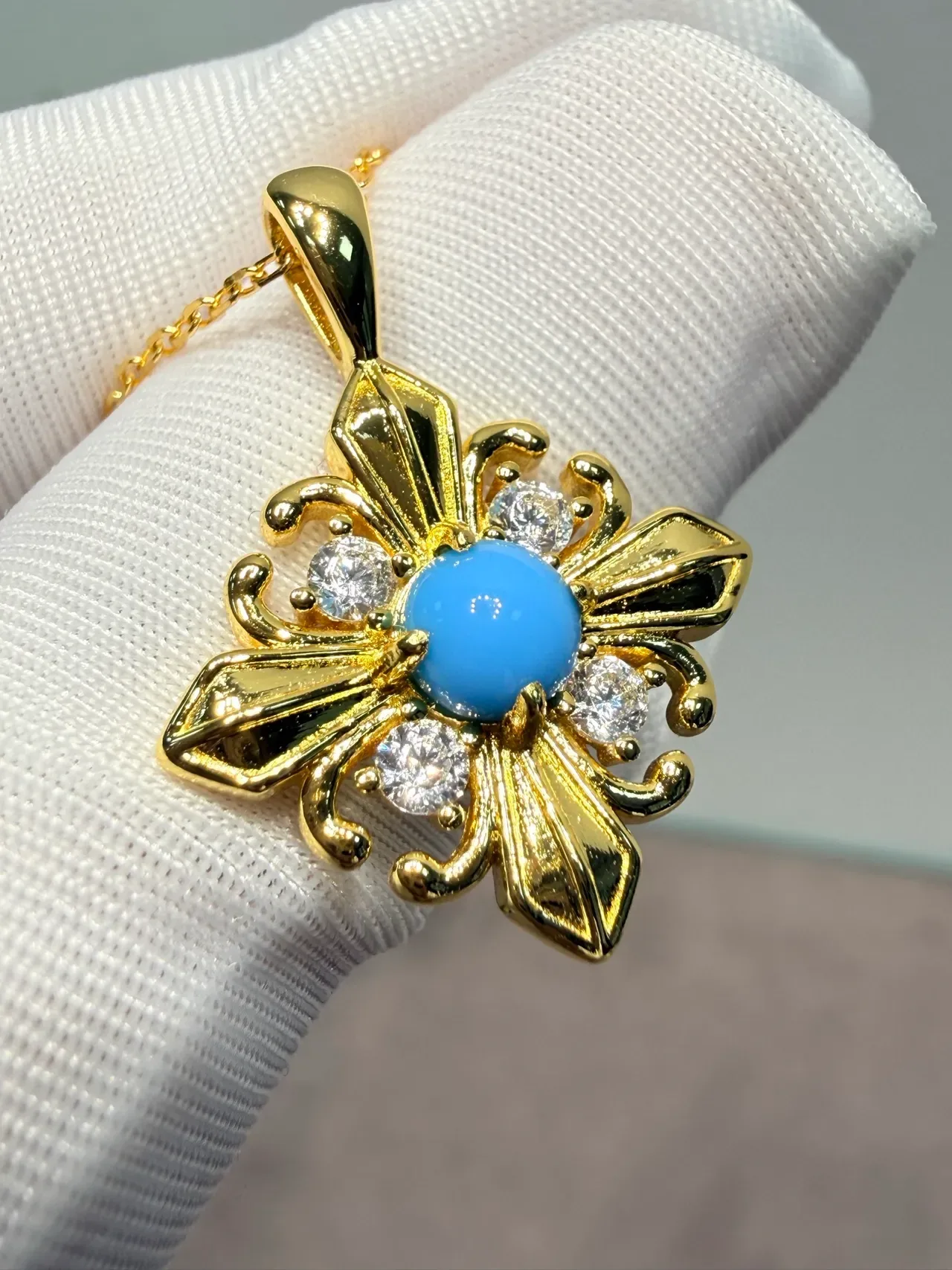 Gold Blue Floral Motif Cabochon Center Necklace 7