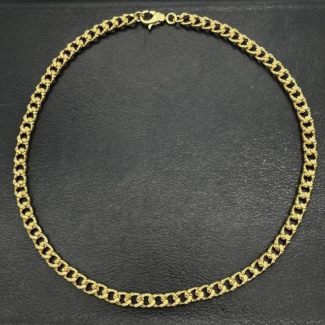 Gold Curb Chain Lobster Clasp Necklace 4