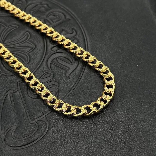 Gold Curb Chain Lobster Clasp Necklace 3