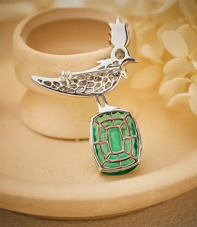 Gold Green Bird-Shaped Emerald-and-Diamond Brooch 4