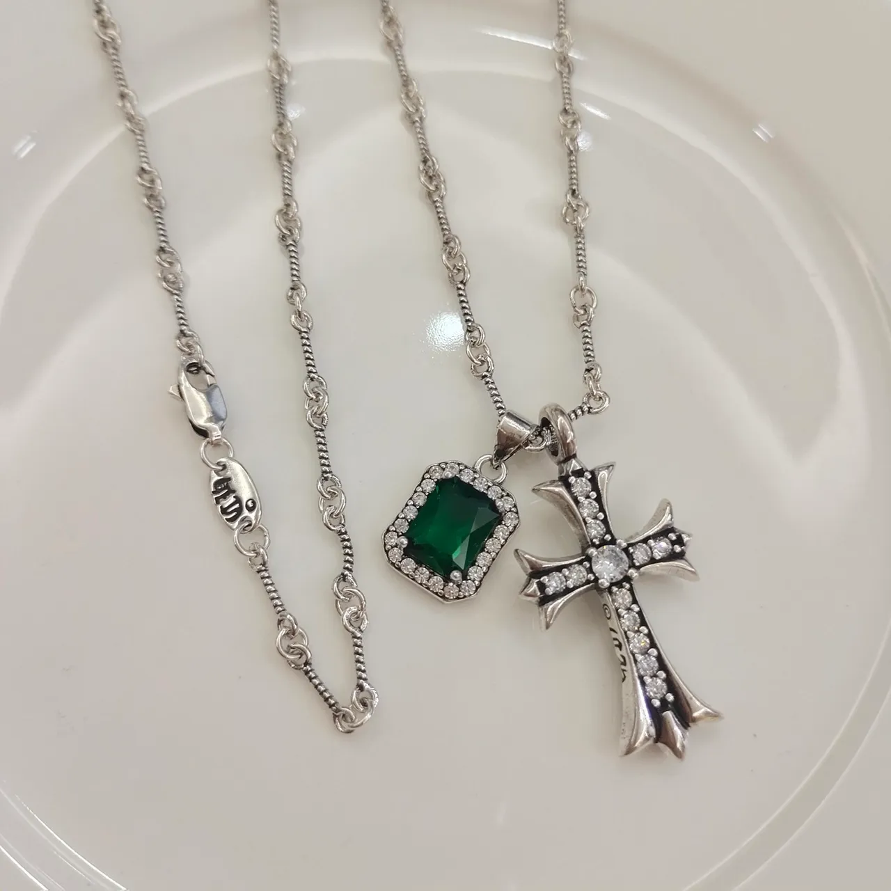 Gold Green Chain Square Stone Necklace 2