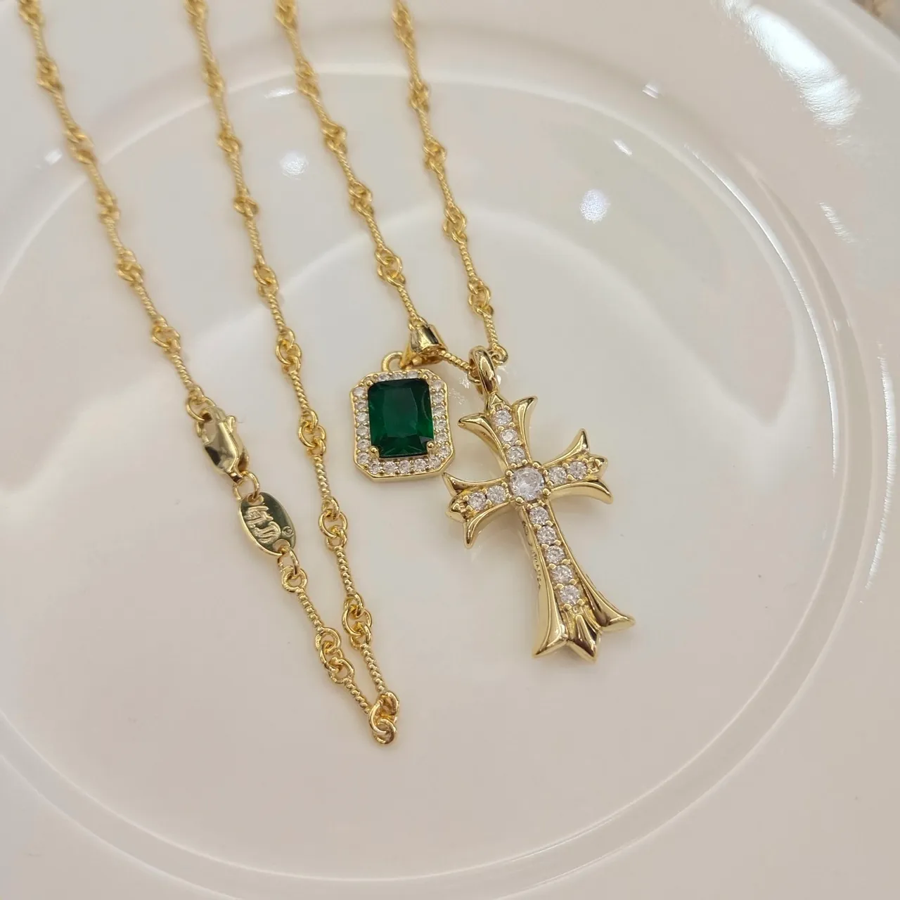 Gold Green Chain Square Stone Necklace 4