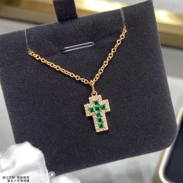 Gold Green Curb Chain Pavé-Set Cross Pendant Necklace 3