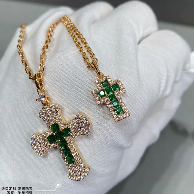 Gold Green Curb Chain Pavé-Set Cross Pendant Necklace 8