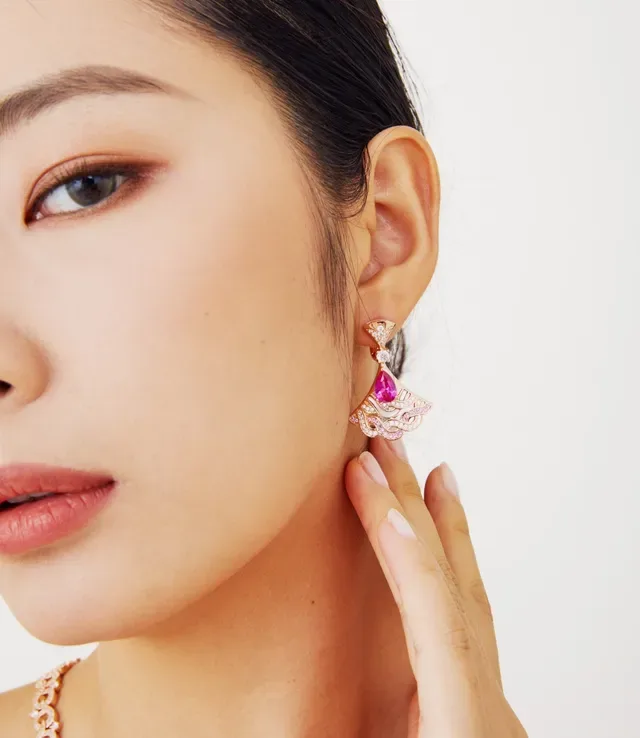 Gold Pink Fan-Shaped Openwork Pear-Cut Gemstone Earrings 8