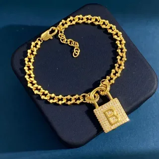 Pulseira Corrente Curb Chunky Ouro e Prata Cristais Pavé Charme de Cadeado