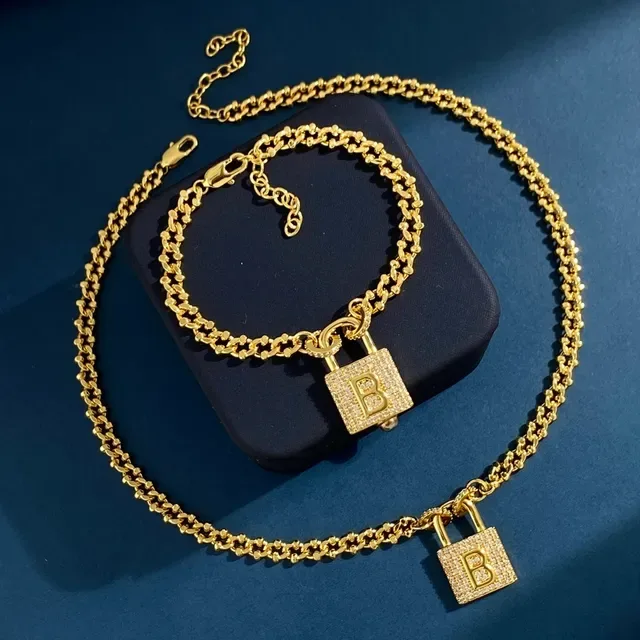 Gold Silver Chunky Curb Chain Pavé Crystal Padlock Charm Bracelet 2