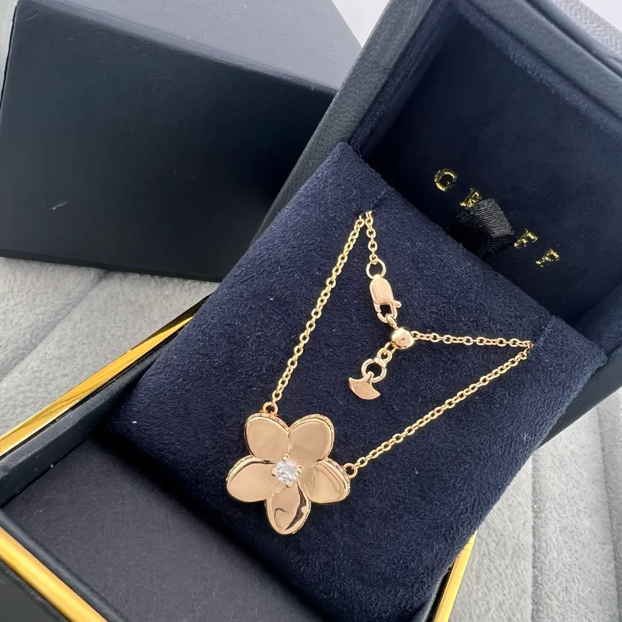 Gold Silver Flower-Shaped Pendant Pavé-Edged Petals Necklace 5