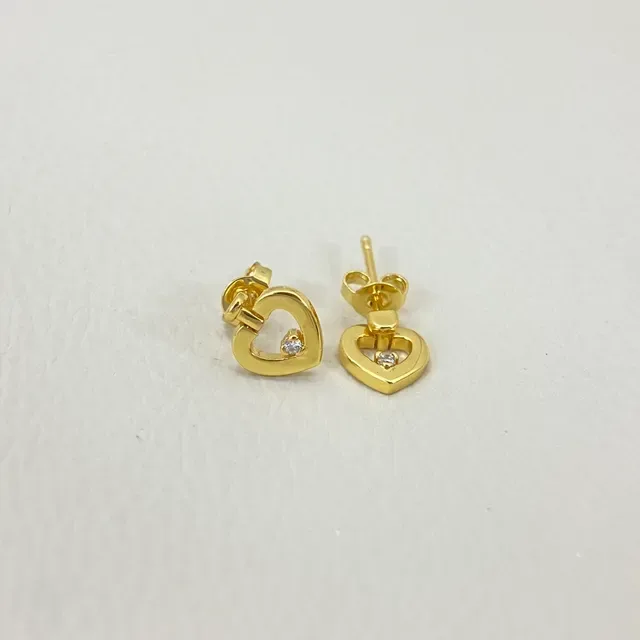 Gold Silver Heart-Shaped Outline Single Clear Stone Earrings 5