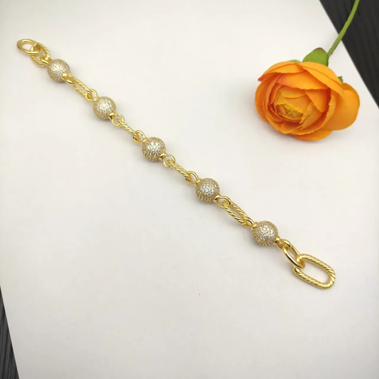 Gold Silver Twisted Rope-Link Chain Pavé-Set Spherical Beads Bracelet 4