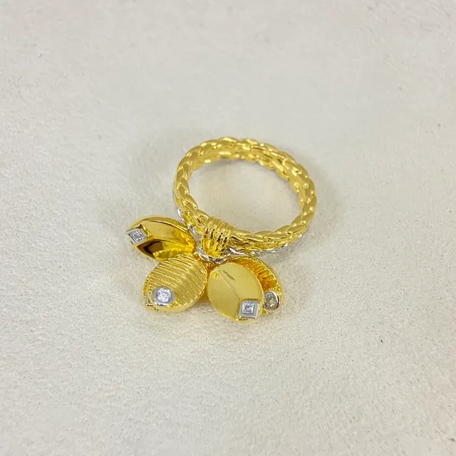Gold Silver Two-Tone Textured Leaf Charms Ring 3