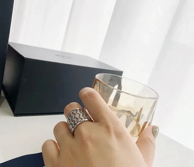 Gold Silver Wide Band Pavé-Set Stones Ring 2