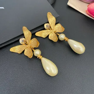 Gold-Tone Butterfly Motif Teardrop Pearl Dangle Earrings