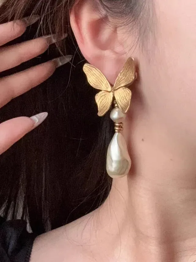 Gold-Tone Butterfly Motif Teardrop Pearl Dangle Earrings 2