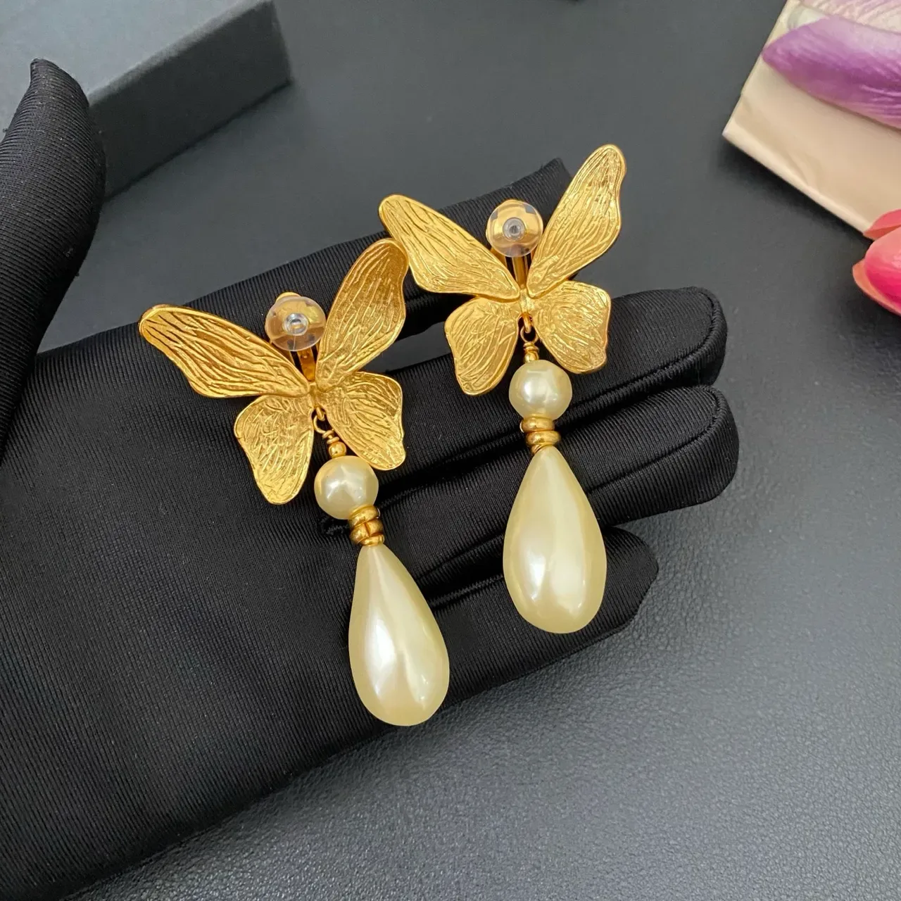 Gold-Tone Butterfly Motif Teardrop Pearl Dangle Earrings 9