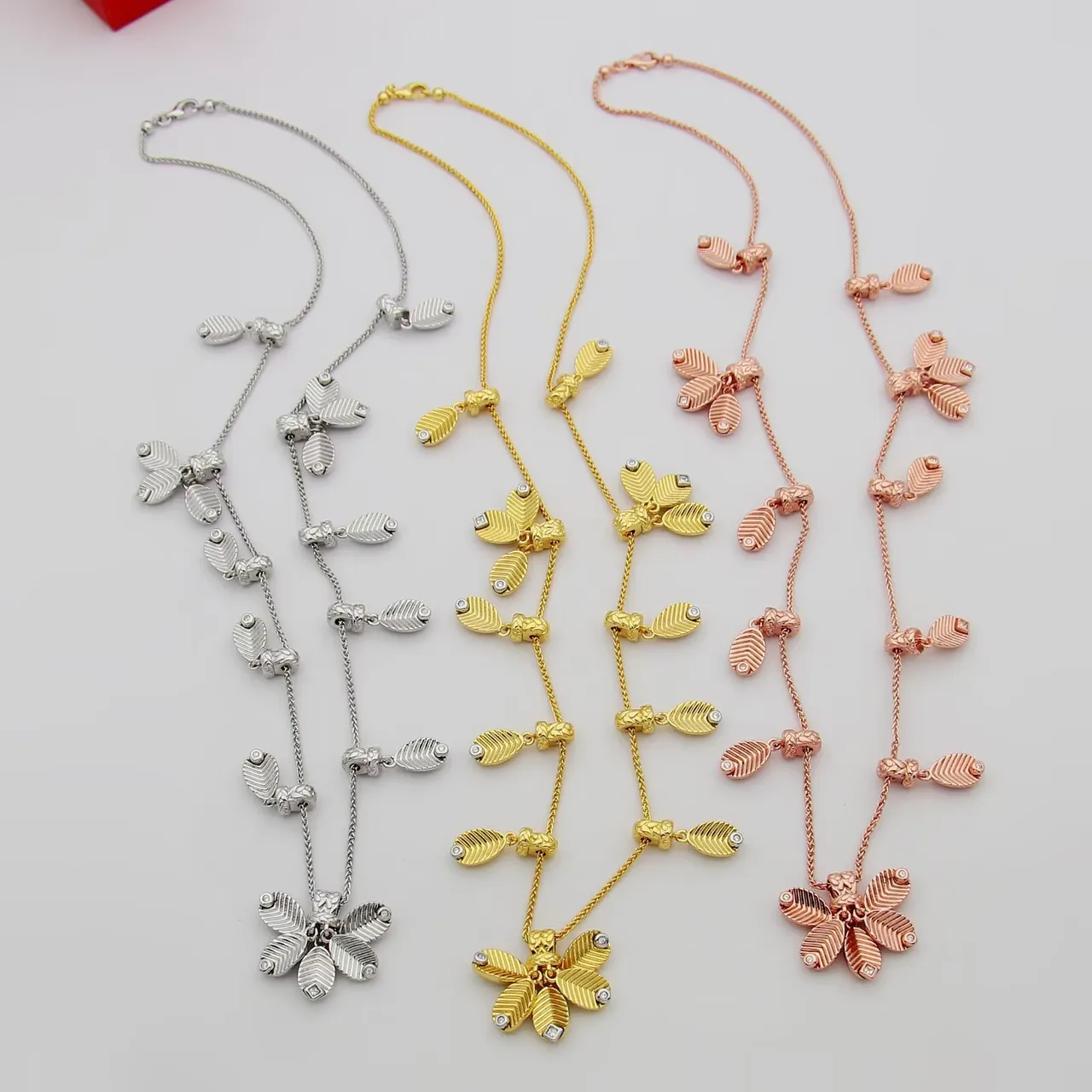 Gold-Tone Multi-Pendant Floral Motif Necklace 7