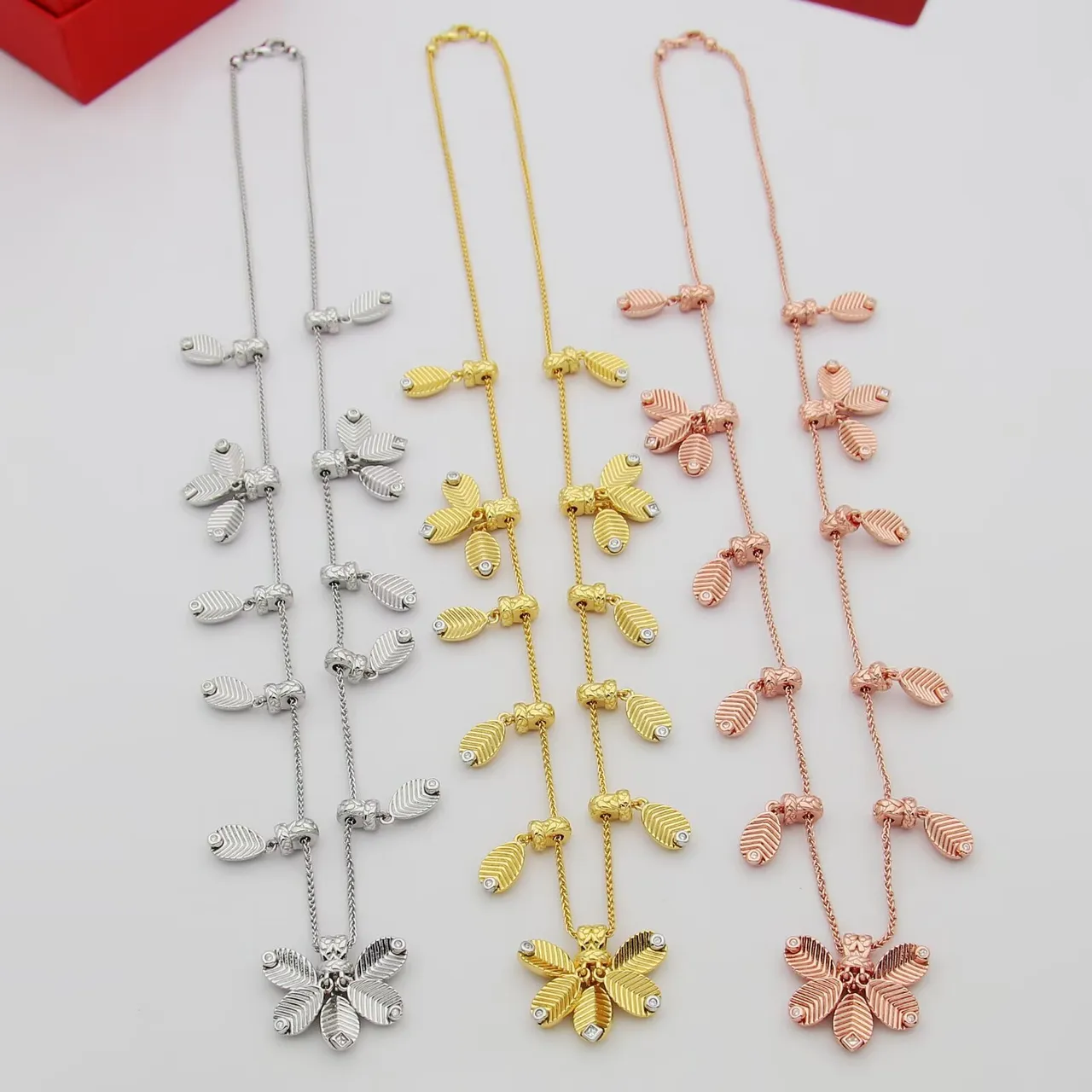 Gold-Tone Multi-Pendant Floral Motif Necklace 9
