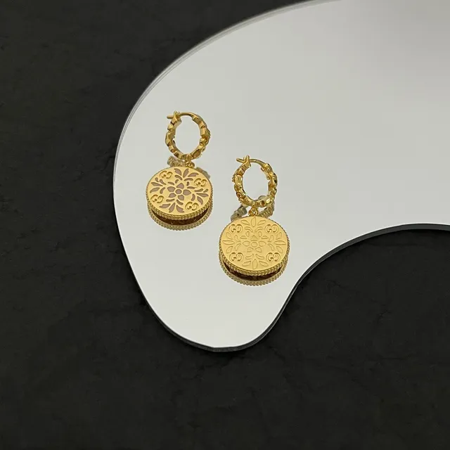 Gold-Tone Ornate Filigree Disc Dangle Earring 3