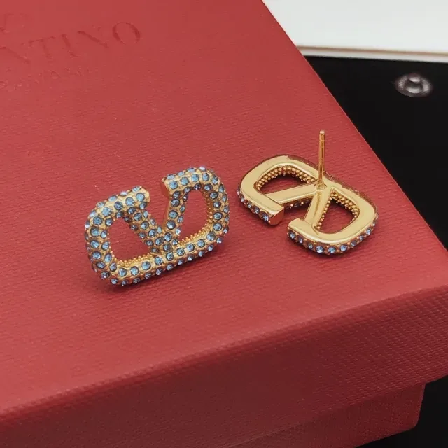 Gold-Tone Pave Light Blue Crystal Interlocking Loop Stud Earrings 4