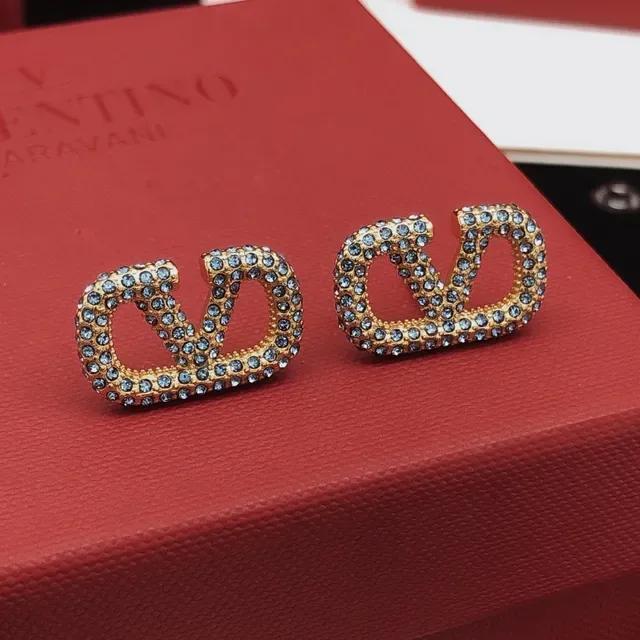 Gold-Tone Pave Light Blue Crystal Interlocking Loop Stud Earrings 5