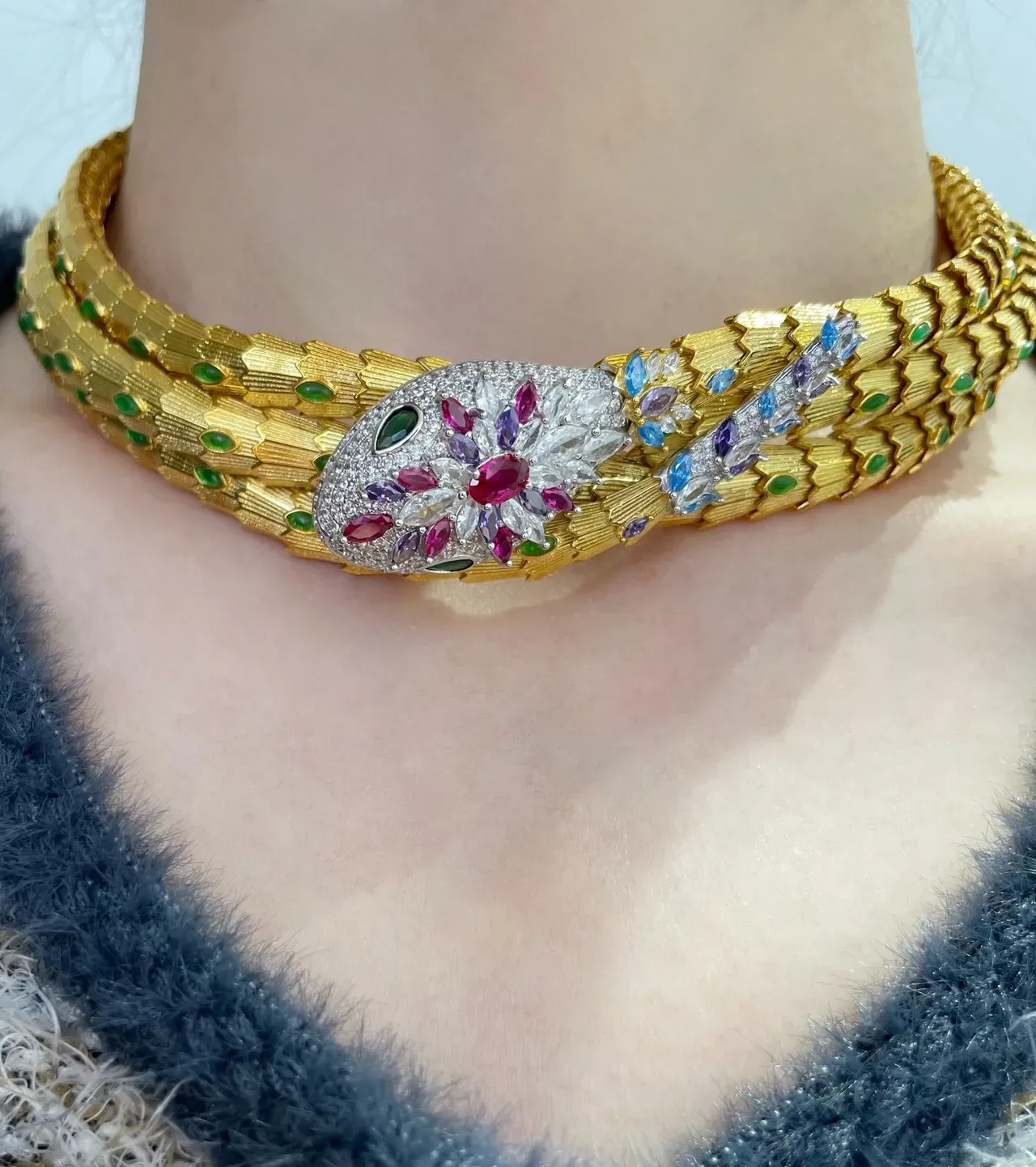 Gold-Tone Snake Motif Multi-Gemstone Choker Necklace 9