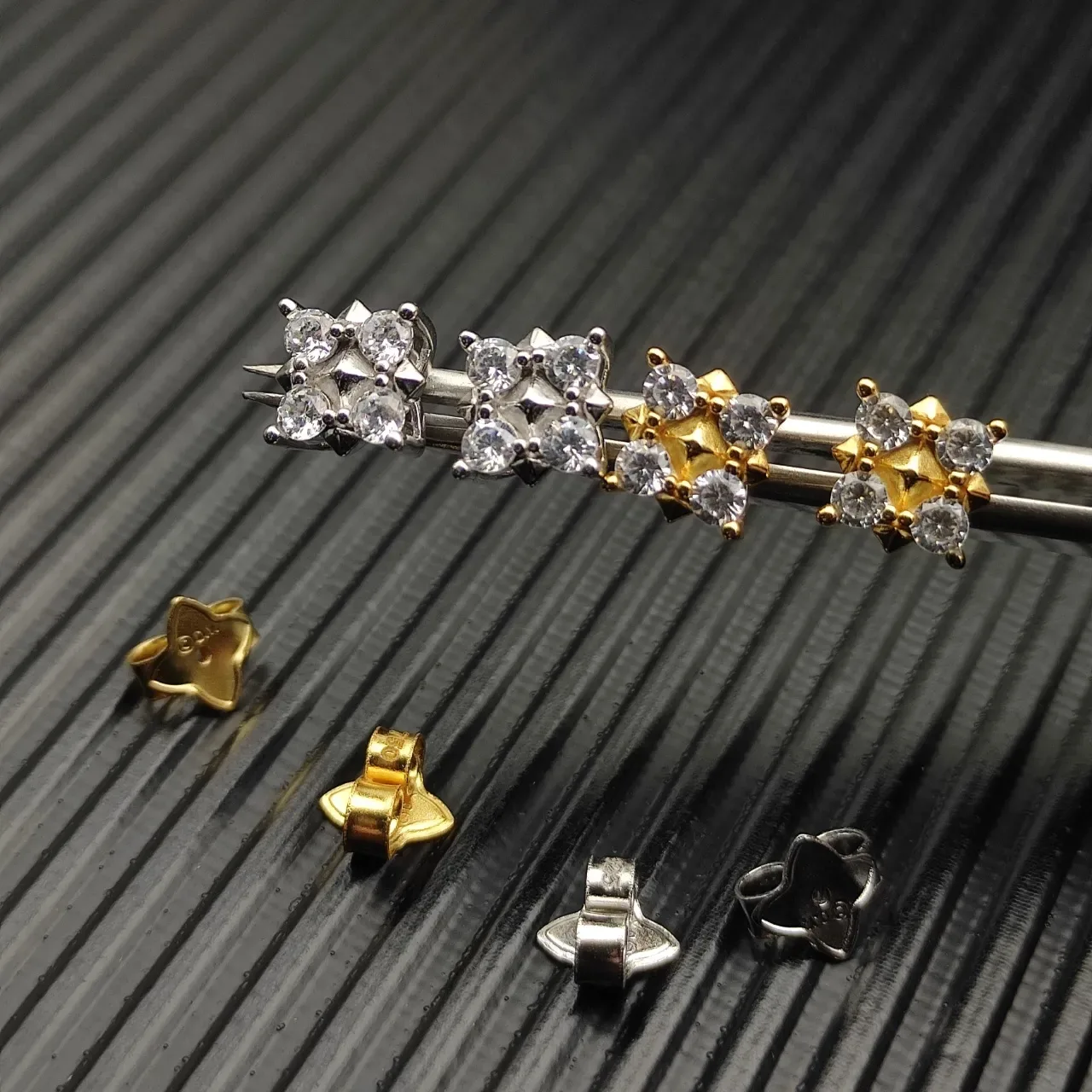 Gold-Tone Square Geometric Stud Earrings 4
