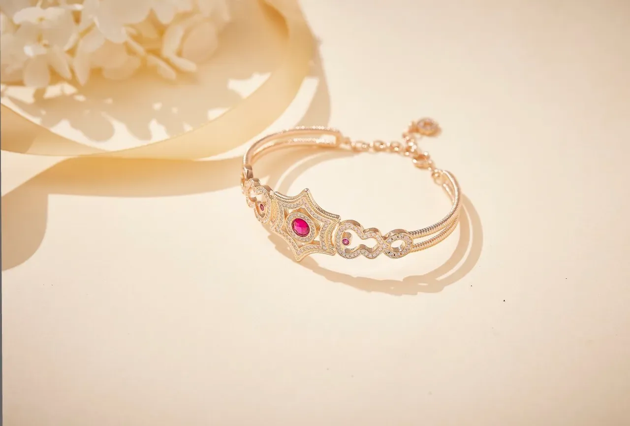 Gold-Toned Pavé Heart Motif Pink Gemstone Bracelet 5