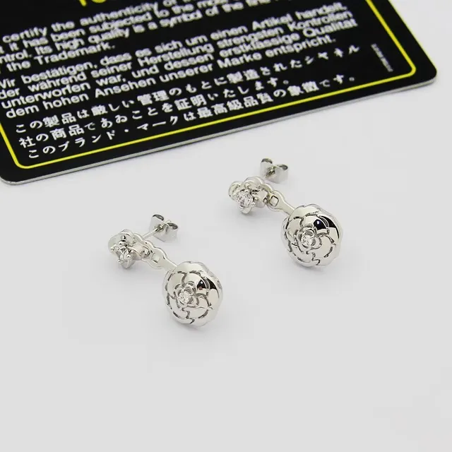 Gold Transparent Floral Motif Double-Tiered Flower Earrings 5