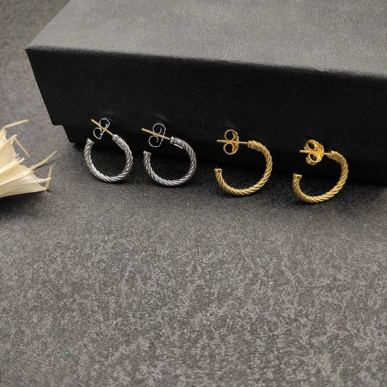 Gold Twisted Rope Hoop Earrings 5