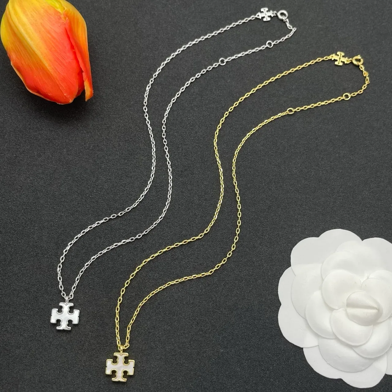 Gold White Link Chain Cross-Shaped Pendant Necklace 2