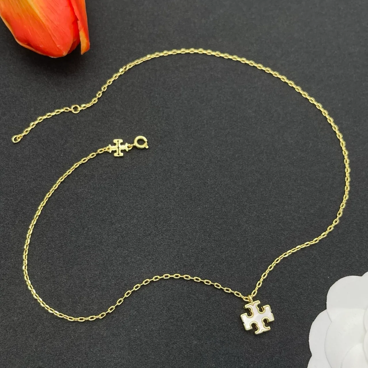 Gold White Link Chain Cross-Shaped Pendant Necklace 9
