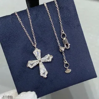 Graff Ice Cross Colar com Diamantes Baguette Tapered