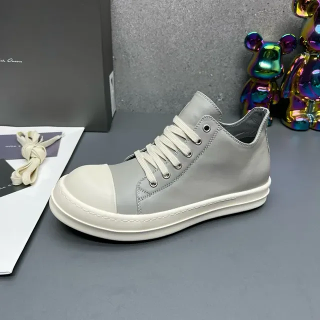 Gray and Off-White Minimalist Low-Top Lifestyle Sneakers 2