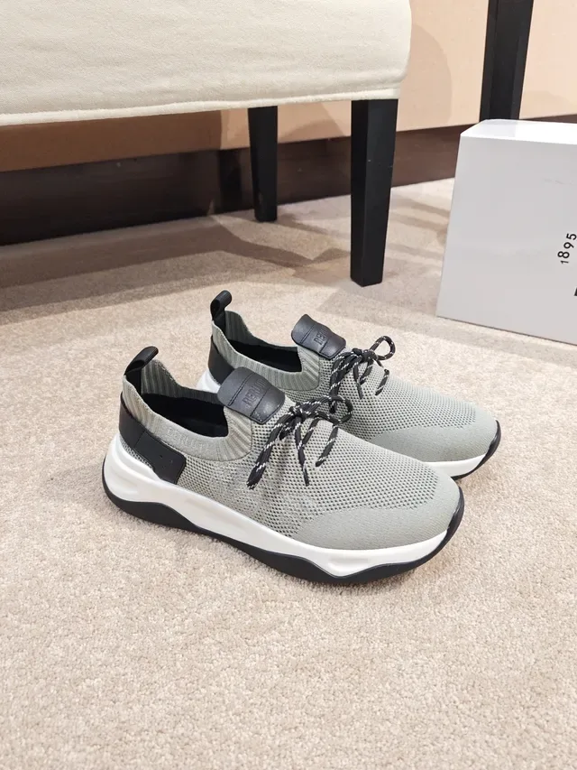 Gray Black Knit Mesh Upper Sculpted White Midsole Sneakers 4