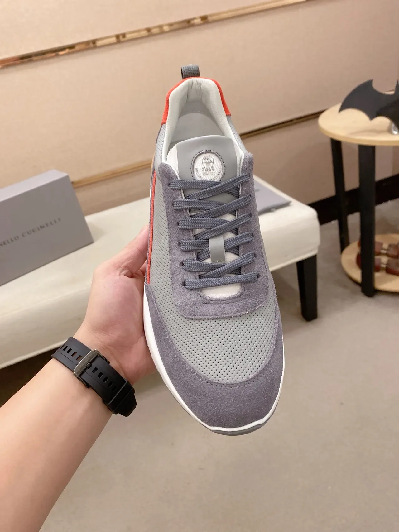 Gray Red Suede And Mesh Upper Side Stripe Accent Sneakers 5