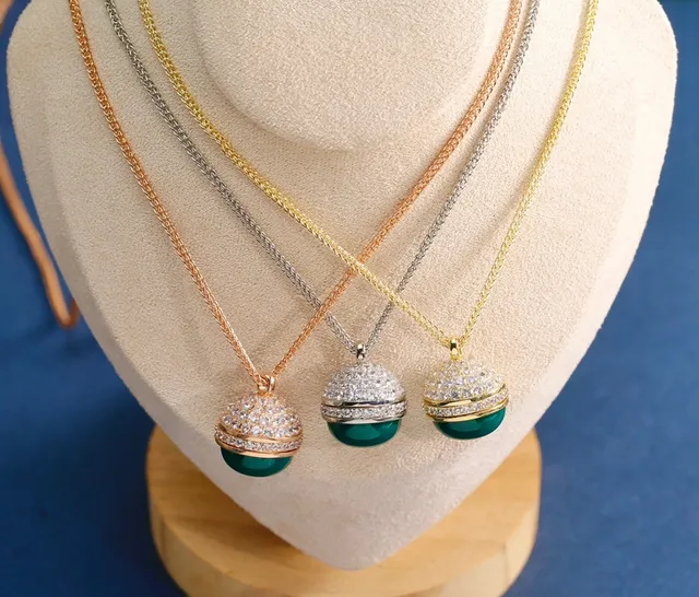 Green Gold Pavé-Set Crystal Dome Two-Tone Spherical Pendant Necklace 10