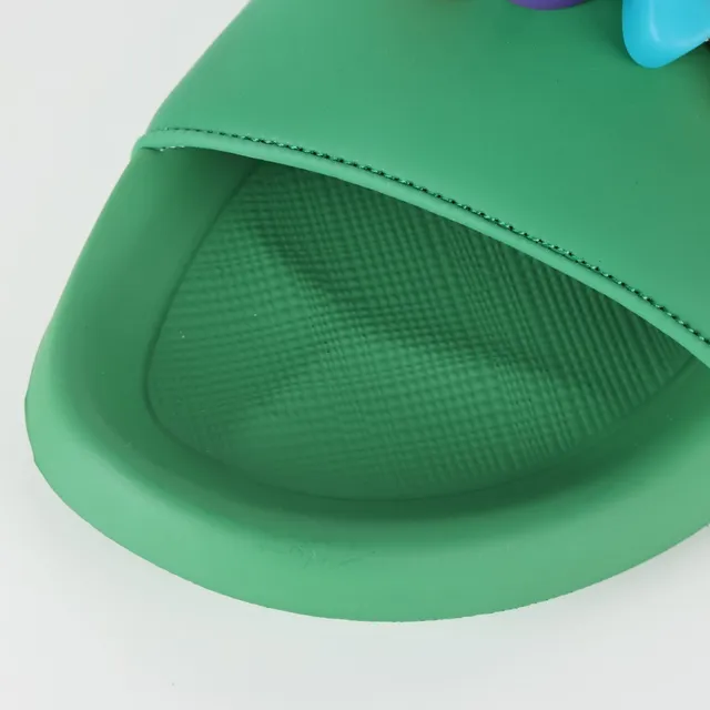 Green Multicolor Molded Rubber-Like Construction Single Wide Strap Slippers 5