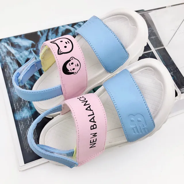 Sandales casuales vert rose à deux sangles à fermeture velcro 16