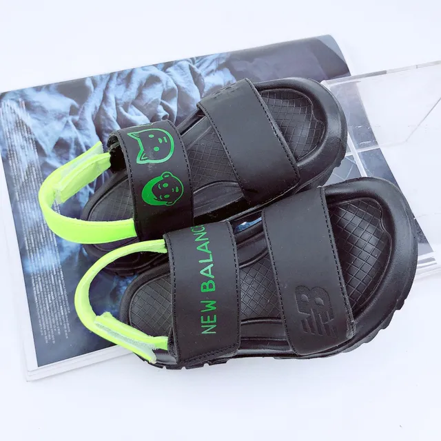 Sandales casuales vert rose à deux sangles à fermeture velcro 23