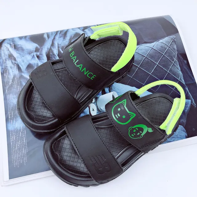 Sandales casuales vert rose à deux sangles à fermeture velcro 24