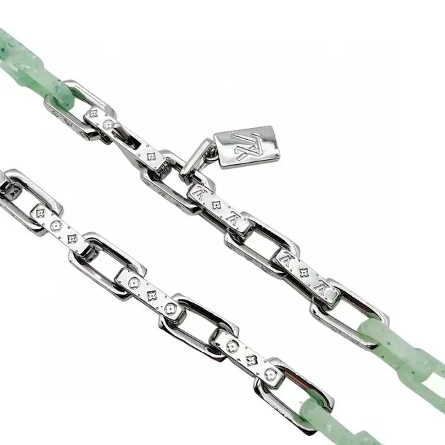 Green Translucent and Silver Chain Link Necklace 4