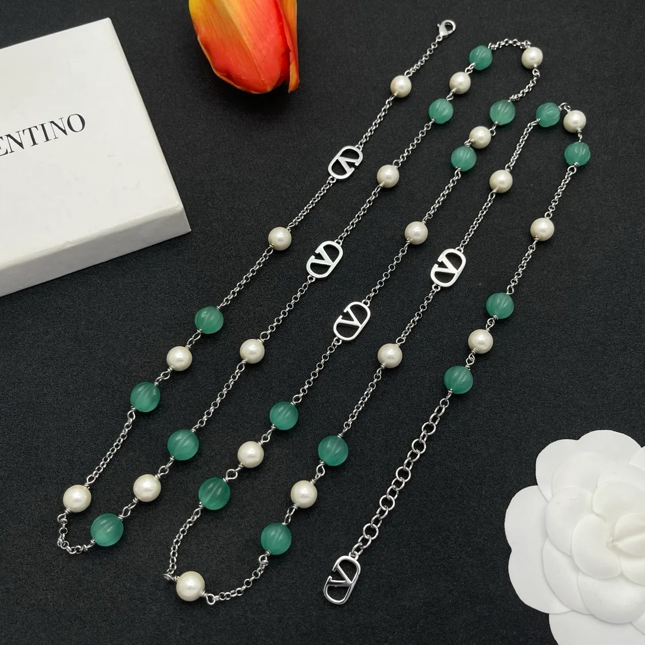 Green White Double-Strand Pearl And Chalcedony Bead Necklace 4