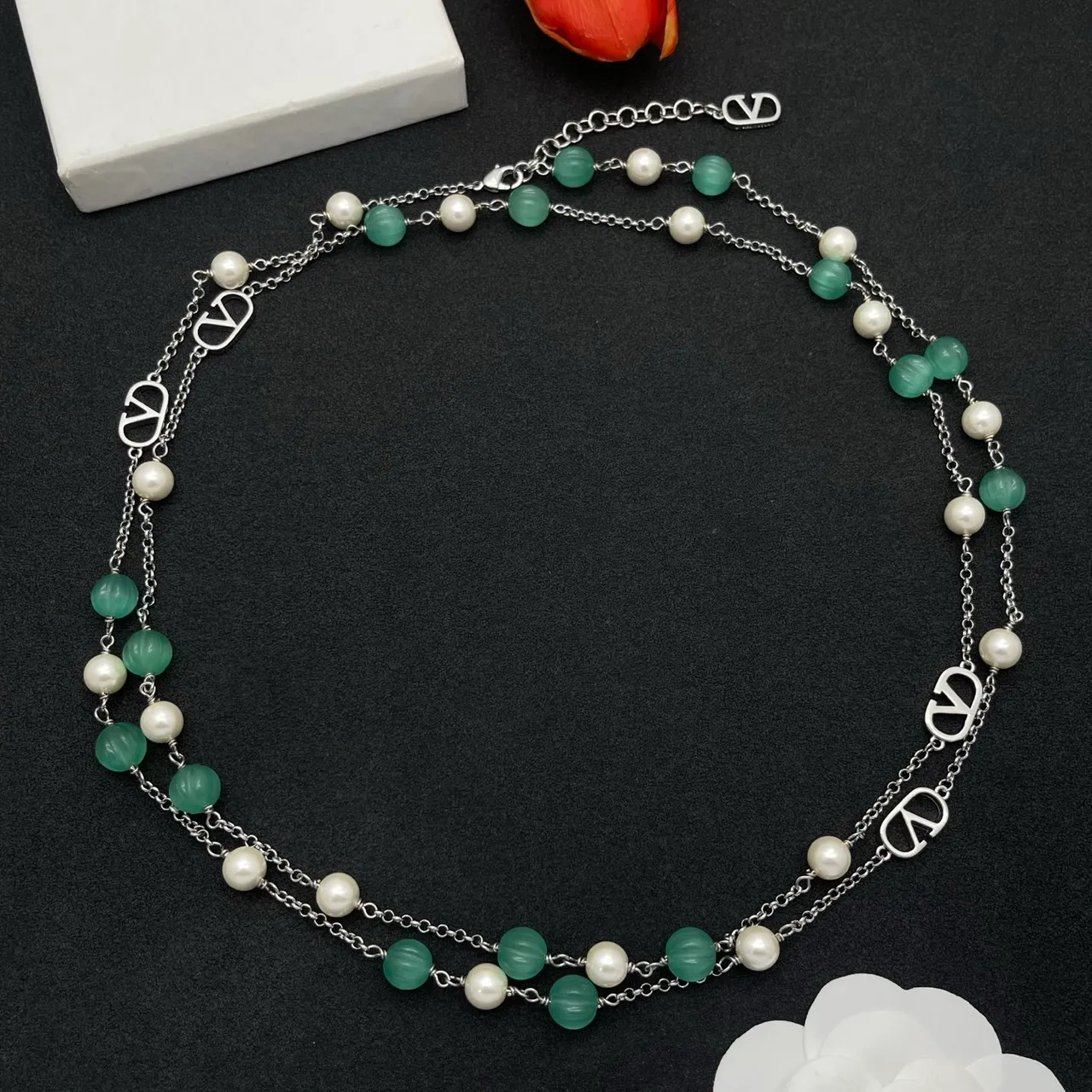 Green White Double-Strand Pearl And Chalcedony Bead Necklace 8